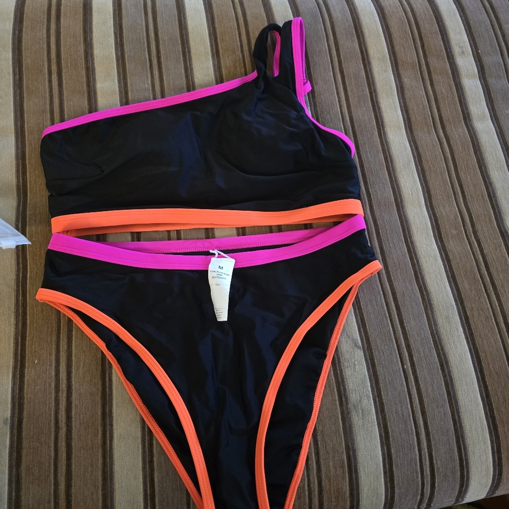 NWT bikini